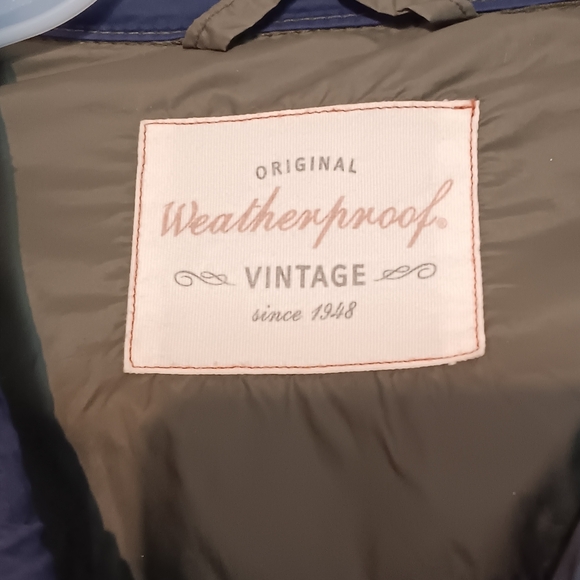 Quilted Weatherproof Jacket - Picture 4 of 6